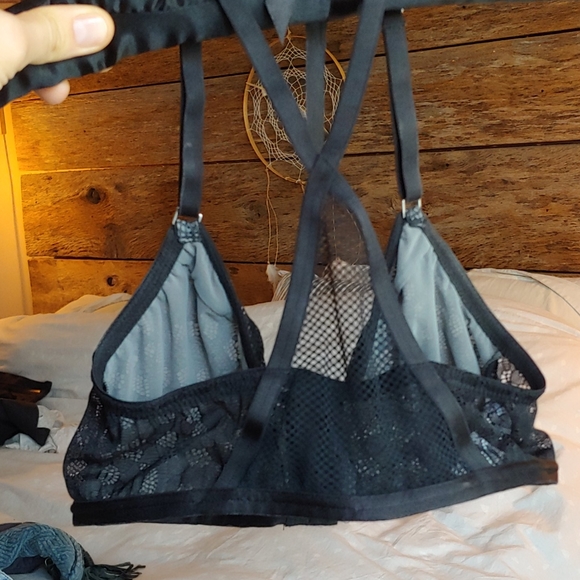 True & Co Front Closure Racerback Bra - Picture 2 of 5